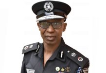 Police grill officer over alleged sexual assault of 17-yr-old detainee