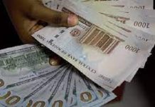 Naira gains marginally, exchanges at 441.25 to dollar