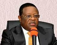 Umahi suspends the traditional ruler indefinitely for killings in his domain