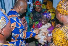 Eid-El-Fitr: Primate Ayodele Distributes Bags of Rice, Chicken, Others to Muslims