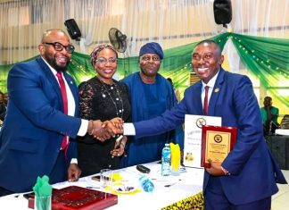LASG HONOURS 289 OUTSTANDING OFFICERS