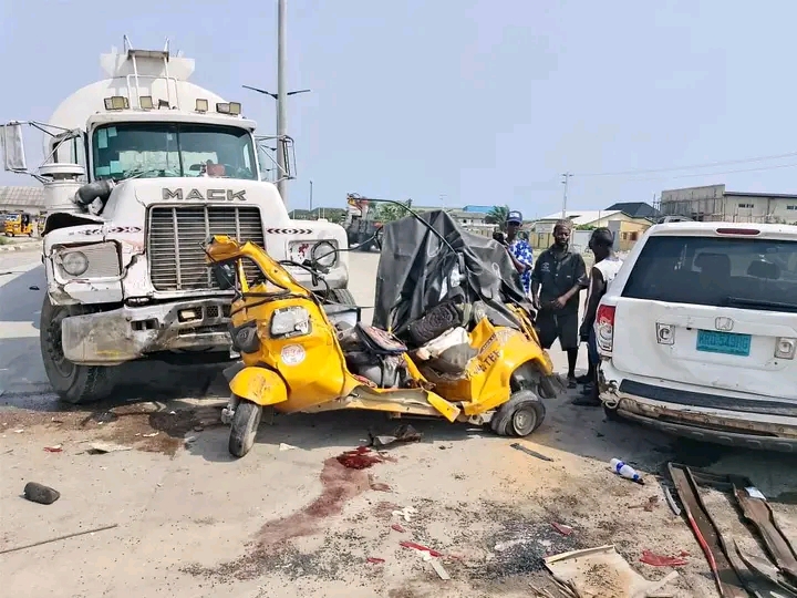 FOUR DEAD, ONE INJURED IN TRAGIC CRASH ON ELEKO- JETTY CORRIDOR