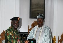 GOC 81 Division Visits Epe, Stresses Discipline