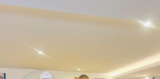 AIG FCID Annex Lagos Visits Oniru Palace, Seeks Stronger Police-Traditional Institution Partnership