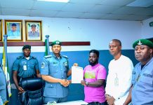 Customs Ogun 1 Command Rescues Three Pangolins From Traffickers At Abeokuta Waterside