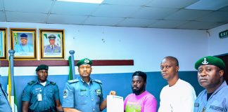 Customs Ogun 1 Command Rescues Three Pangolins From Traffickers At Abeokuta Waterside